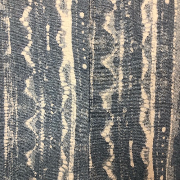 Pioneer Women Sleeveless Dress Fluttery V Point Back Hem Loose Fit Shades Blue - Picture 3 of 10